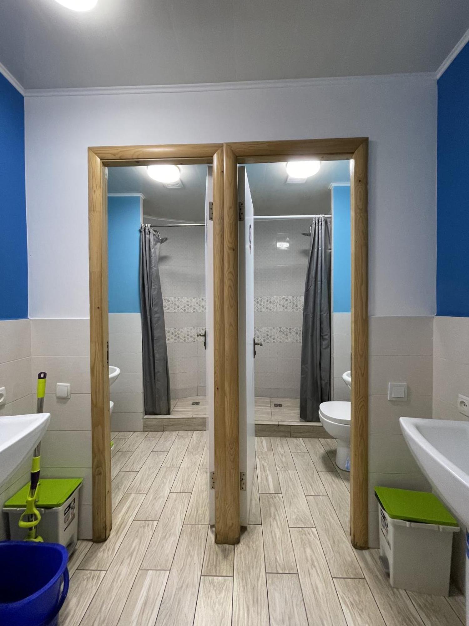 Antihostel Forrest Хостел Львів